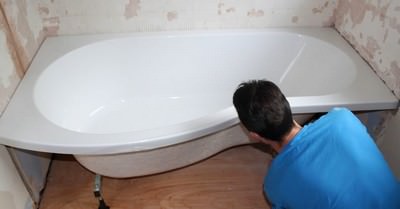 Как самостоятельно заменить ванну?
